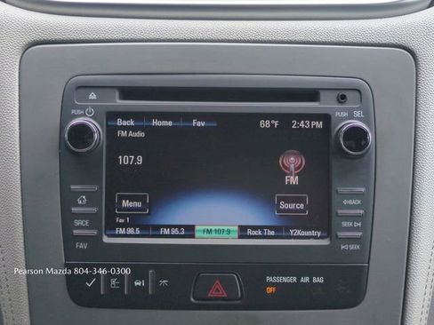Used 2017 Chevrolet Traverse LS FWD image 19