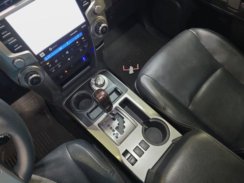 Used 2022 Toyota 4Runner Limited AWD/4WD image 22
