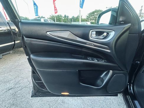 Used 2020 INFINITI QX60 Luxe image 9