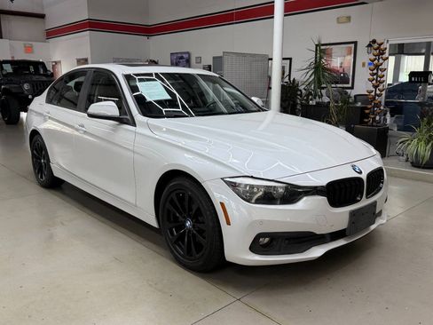 Used 2016 BMW 320i xDrive Sedan AWD/4WD image 1