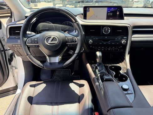 Used 2016 Lexus RX 350 AWD w/ Luxury Package image 2