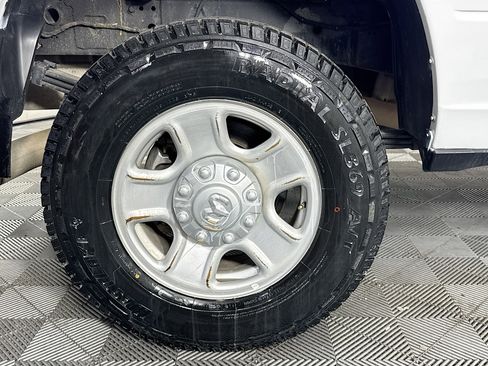 Used 2023 RAM 3500 Tradesman image 41