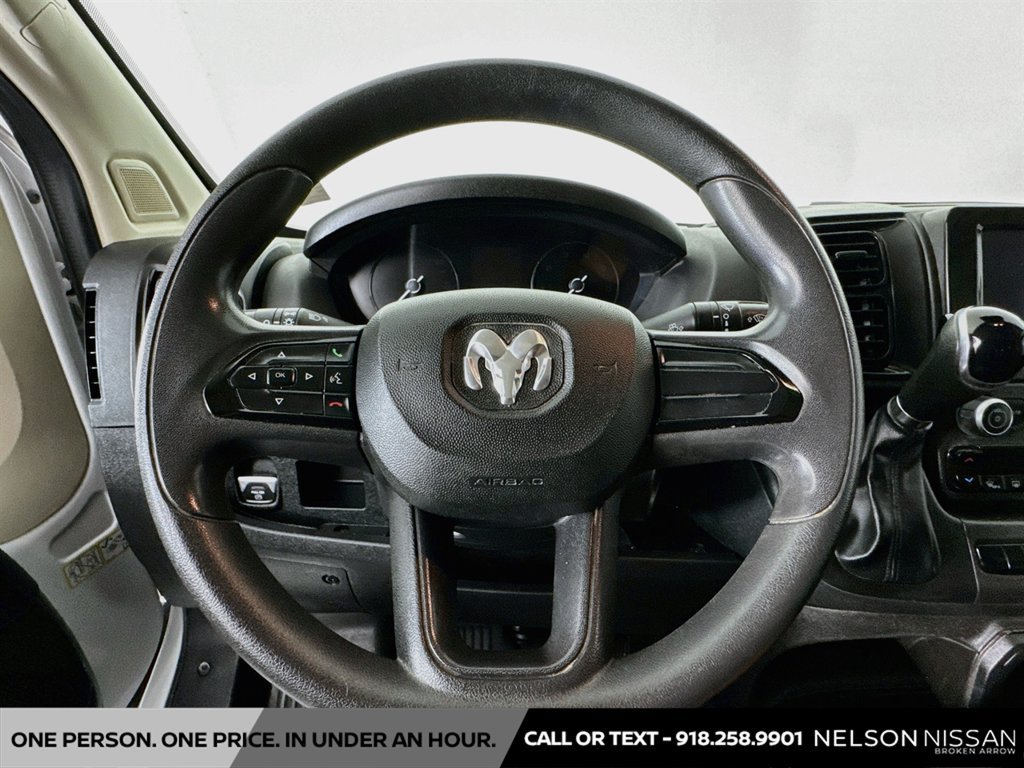 Used 2022 RAM ProMaster 2500 w/ Driver Convenience Group FWD image 11