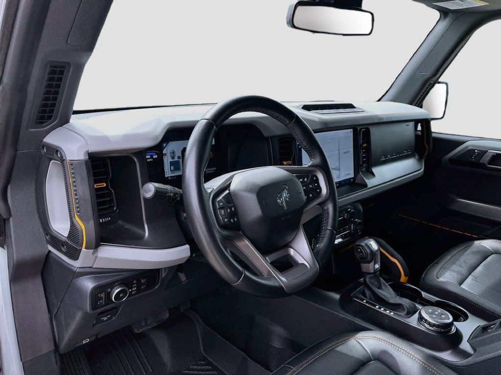Used 2023 Ford Bronco Badlands AWD/4WD image 9