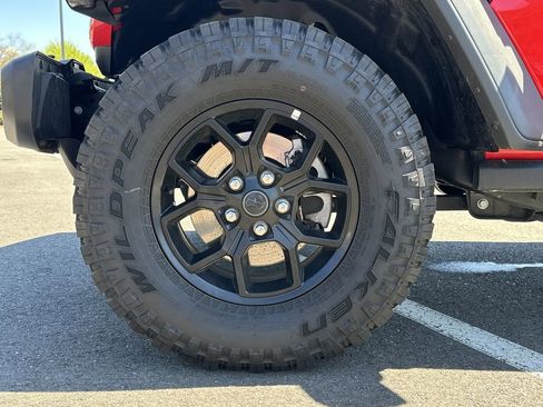 Certified 2025 Jeep Wrangler Unlimited Sport S 4xe image 16