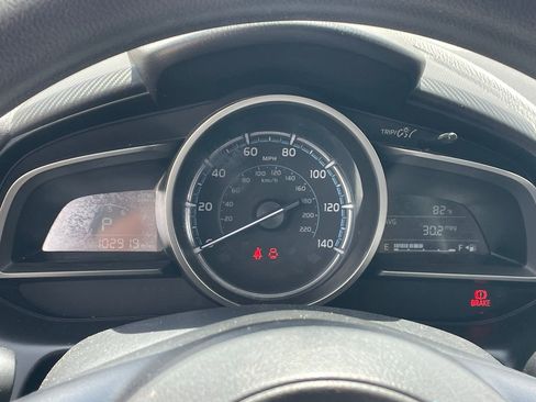 Used 2020 Toyota Yaris LE image 8