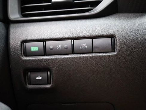 Certified 2023 Nissan Sentra S FWD image 18