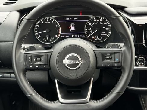 Used 2024 Nissan Pathfinder SV AWD/4WD image 10