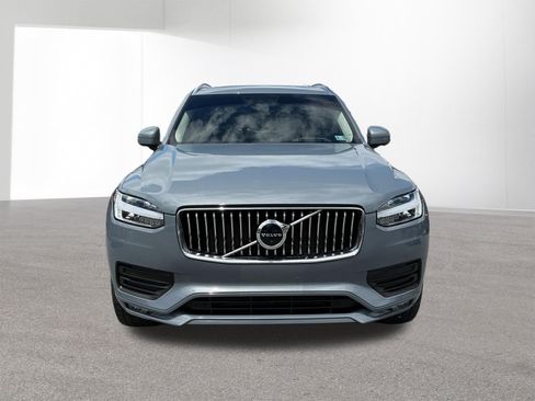Used 2022 Volvo XC90 T6 Momentum w/ Advanced Package AWD/4WD image 8
