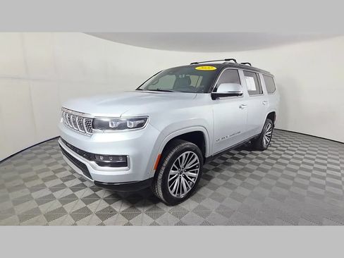 Used 2022 Jeep Grand Wagoneer Series III AWD/4WD image 50