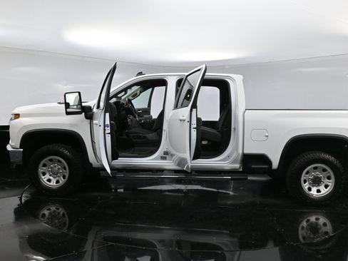 Used 2023 Chevrolet Silverado 2500 LT w/ Convenience Package image 35