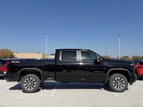 New 2026 Chevrolet Silverado 2500 Custom w/ Custom Value Package image 3