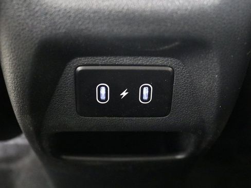 New 2025 Hyundai Venue Limited FWD image 26