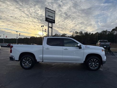New 2026 Chevrolet Silverado 1500 LT image 2