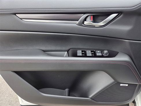 New 2025 MAZDA CX-5 Carbon Edition image 10