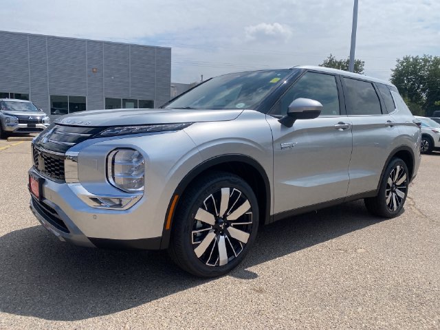 New 2026 Mitsubishi Outlander SE AWD/4WD image 1