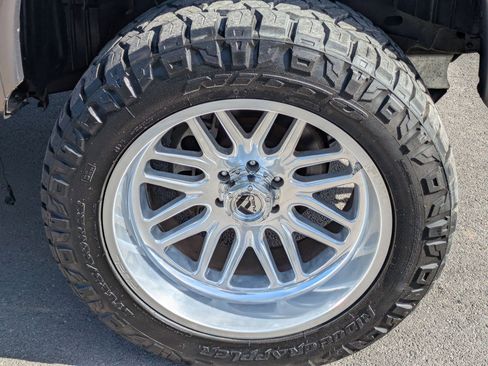 Used 2016 Nissan Titan Platinum Reserve image 28