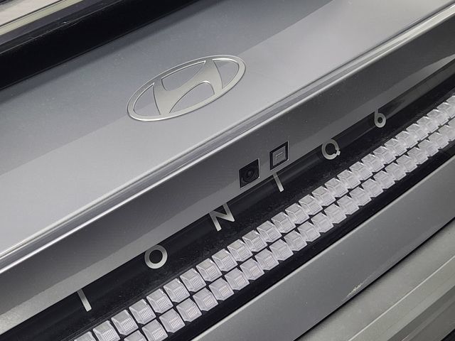 Certified 2023 Hyundai Ioniq 6 SEL AWD/4WD image 10