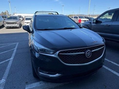 Used 2020 Buick Enclave Avenir w/ Avenir Technology Package image 4