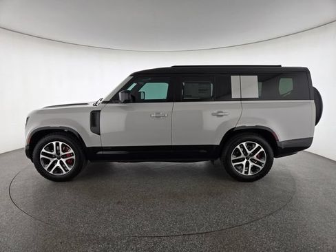 New 2026 Land Rover Defender 130 X AWD/4WD image 28