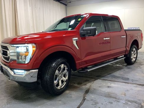 Certified 2021 Ford F150 XLT w/ Equipment Group 302A High image 7