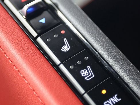 Used 2020 Chevrolet Corvette Stingray w/ 2LT Preferred Equipment Group image 25