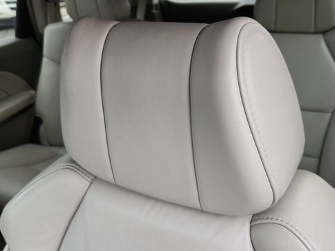 Used 2012 Acura MDX w/ Technology Package AWD/4WD image 18