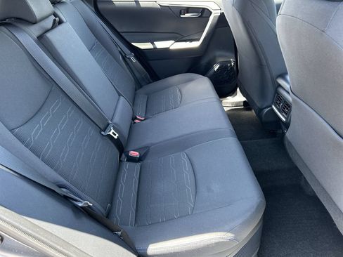 Used 2023 Toyota RAV4 SE w/ Convenience Package AWD/4WD image 28
