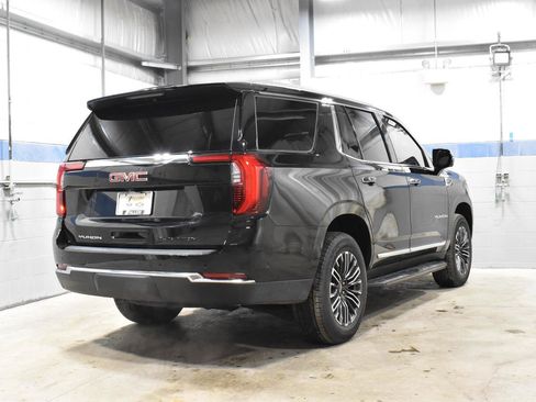 Used 2025 GMC Yukon Elevation AWD/4WD image 28