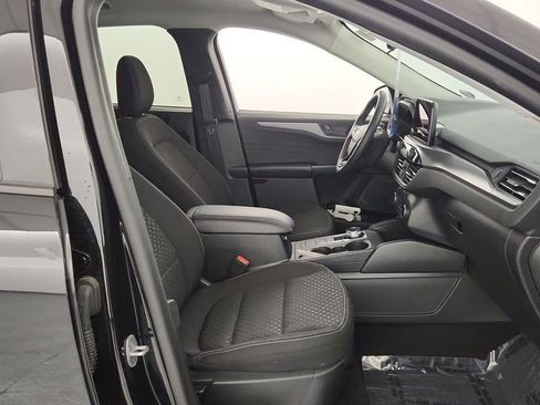 Certified 2023 Ford Escape Active AWD/4WD image 29