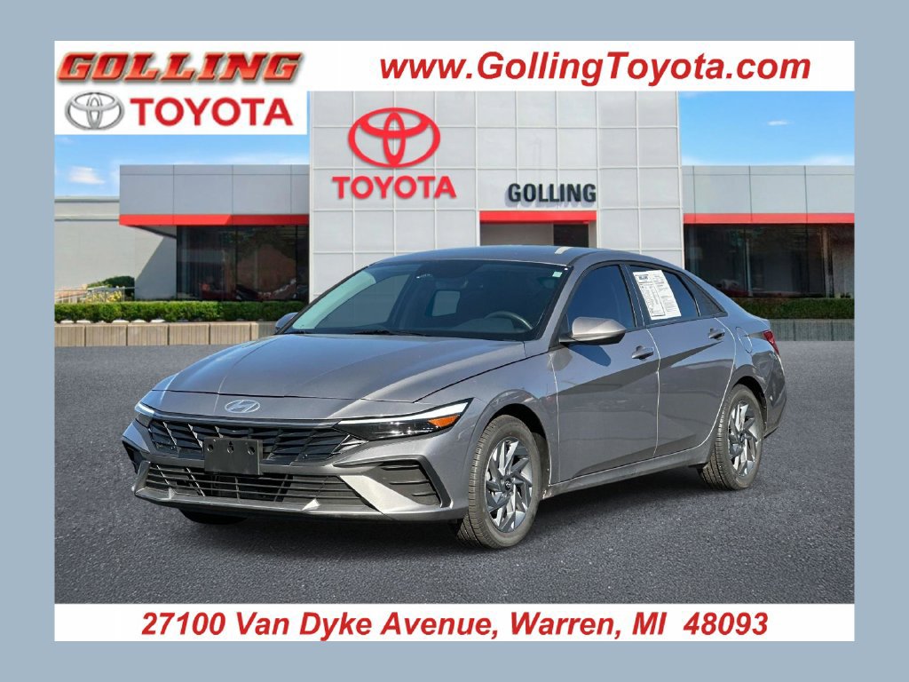 Used 2025 Hyundai Elantra Hybrid FWD image 1