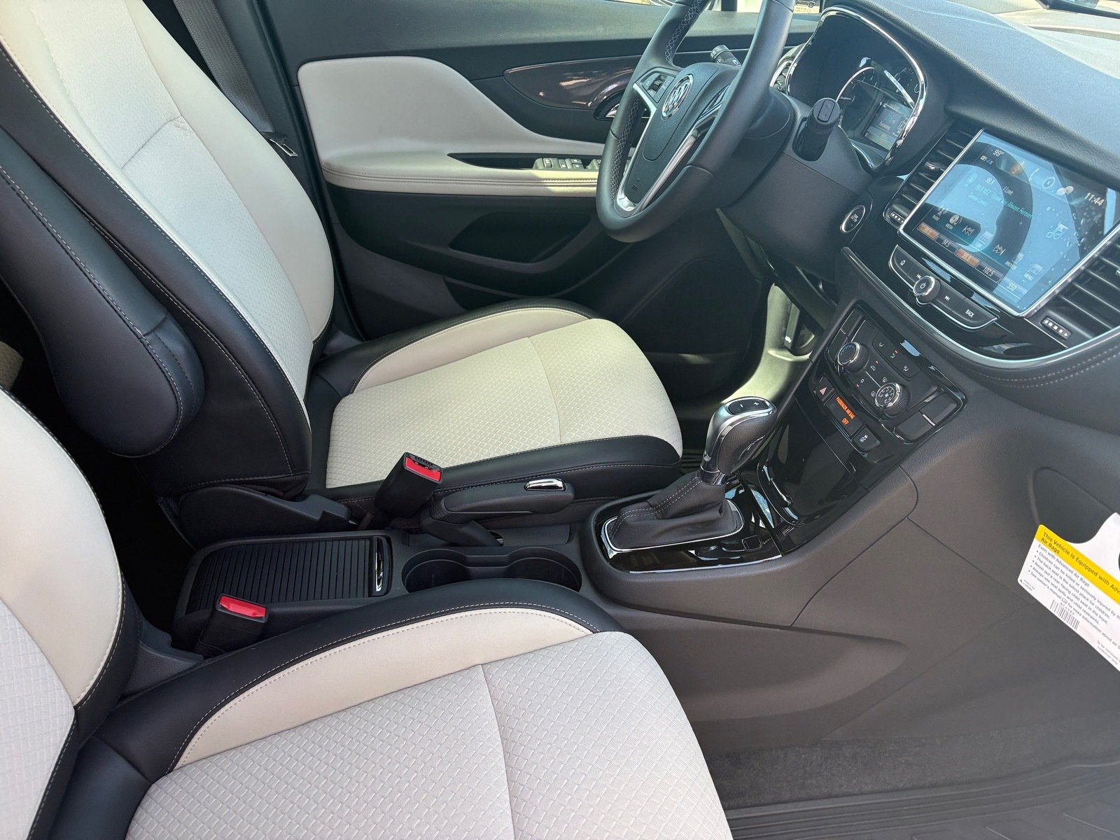 Used 2020 Buick Encore Preferred w/ Safety Package FWD image 11