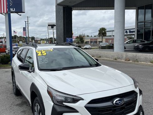 Certified 2025 Subaru Outback Limited image 1