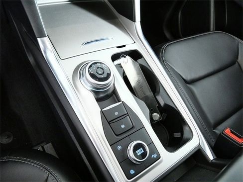 Certified 2023 Ford Explorer XLT w/ Equipment Group 202A image 21