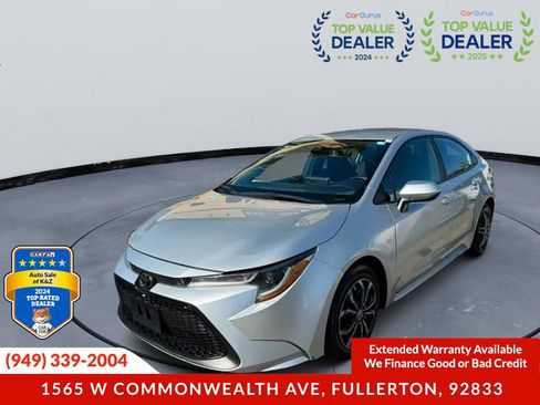 Used 2020 Toyota Corolla LE FWD image 4
