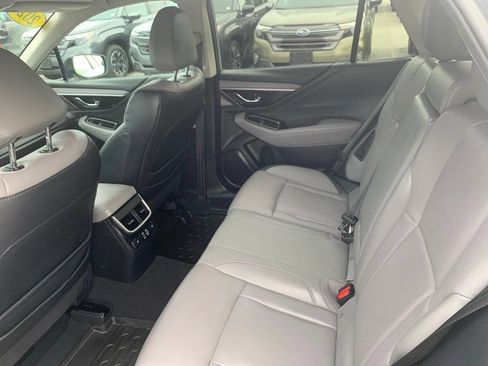 Used 2024 Subaru Outback Limited AWD/4WD image 19