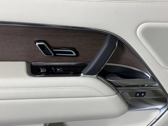 New 2026 Land Rover Range Rover SE AWD/4WD image 24