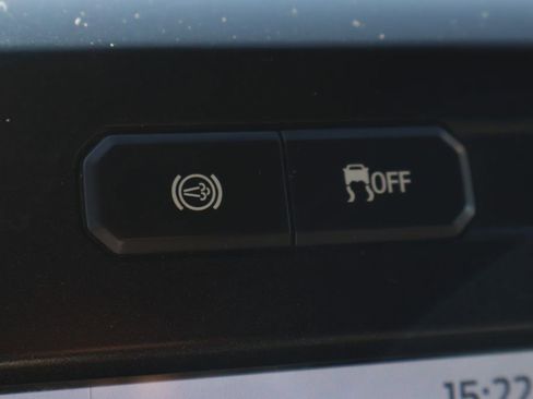 Used 2021 Ford F550 4x4 Crew Cab Super Duty image 31