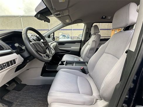 Used 2022 Honda Odyssey EX image 27