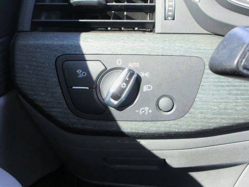 Used 2018 Audi A5 2.0T Premium Plus image 23