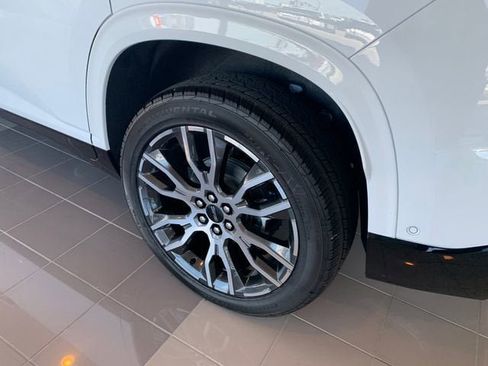 New 2026 GMC Acadia Denali Ultimate AWD/4WD image 9