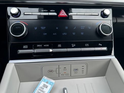 New 2026 Hyundai Santa Fe SEL image 16