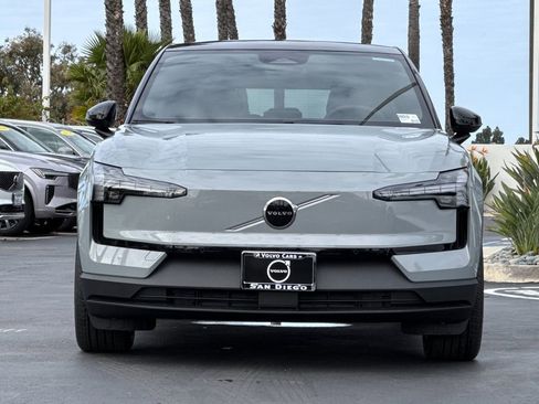 New 2026 Volvo EX30 Plus w/ Climate Package RWD image 8