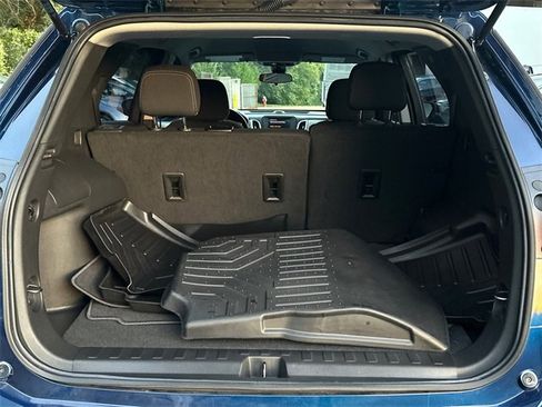 Used 2022 Chevrolet Equinox LS image 6