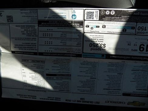 Used 2021 Chevrolet Colorado Z71 w/ Safety Package image 25