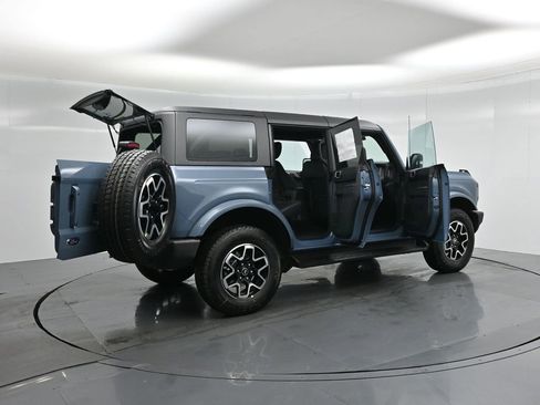 New 2025 Ford Bronco Outer Banks image 5