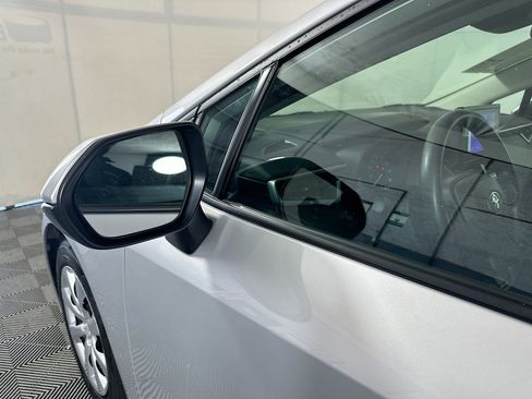 Used 2024 Toyota Corolla LE FWD image 10