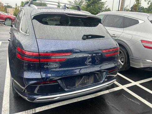 Used 2025 Genesis Electrified GV70 AWD/4WD image 4