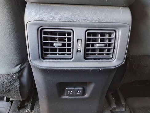 Used 2021 Toyota RAV4 XLE FWD image 16