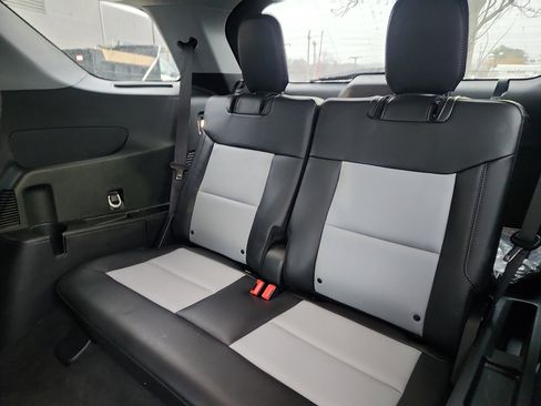 Certified 2023 Ford Explorer XLT w/ Equipment Group 202A image 27